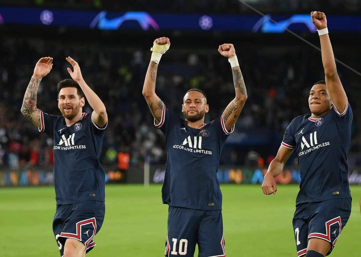 欧洲赛场热门球队对抗，胜负未定的简单介绍