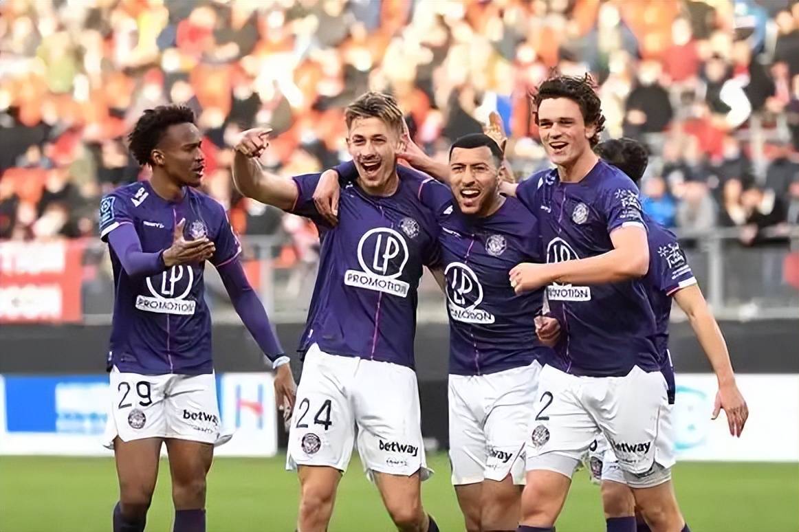 开云体育在线-摩纳哥与图卢兹将上演悬念系列赛，球迷热切期待