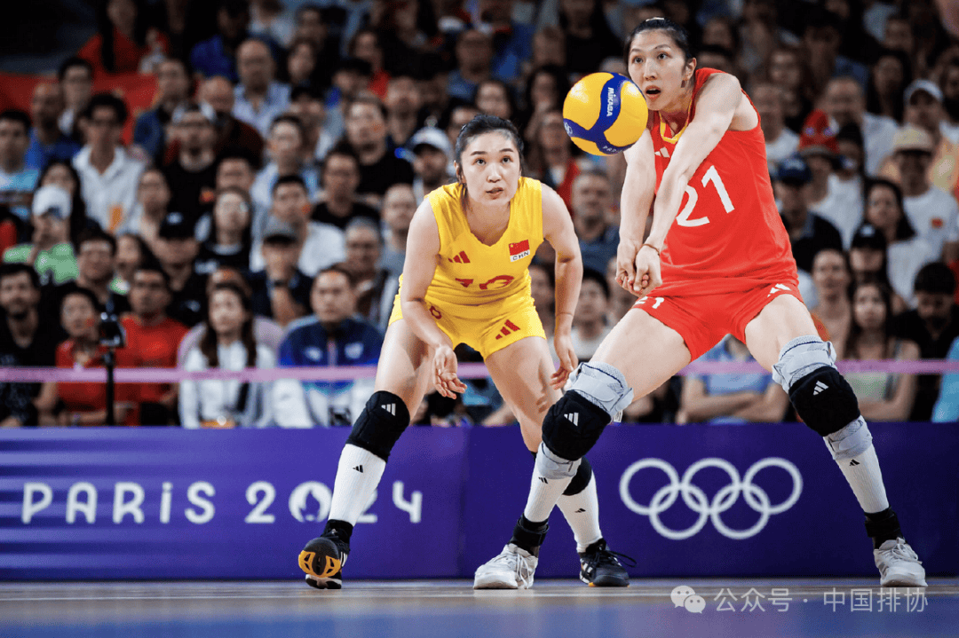 中国女排夺取第五连胜，晋级八强