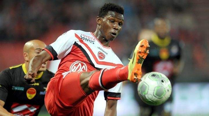 开云体育平台APP-瓦朗谢纳客场获胜，扩大领先优势的简单介绍