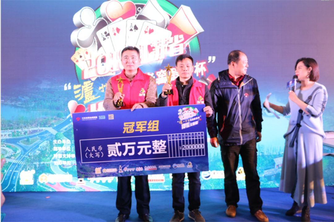 卢森堡射击选手披荆斩棘，夺得金牌