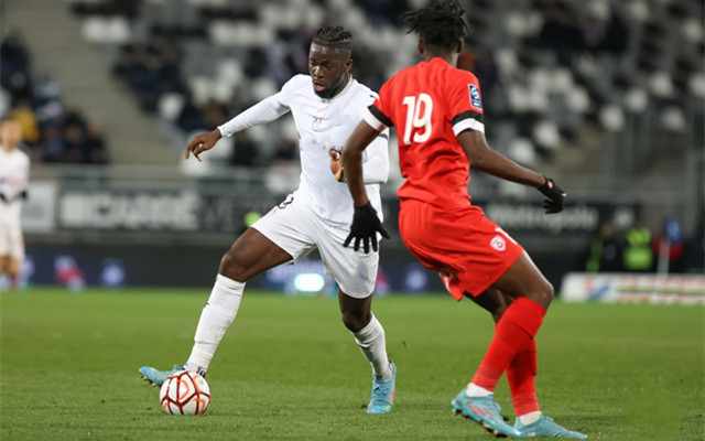 关于亚眠客场不敌图卢兹，遭遇连败的信息