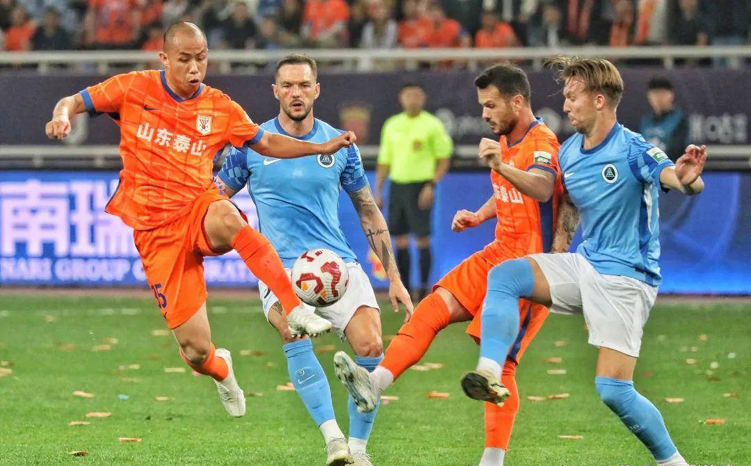 利用绝佳机会,球队喜获胜利 利用绝佳机会,球队喜获胜利