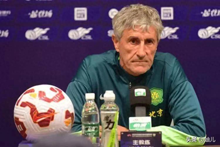 雷丁主场战胜阿克宁顿，继续保持不败的简单介绍