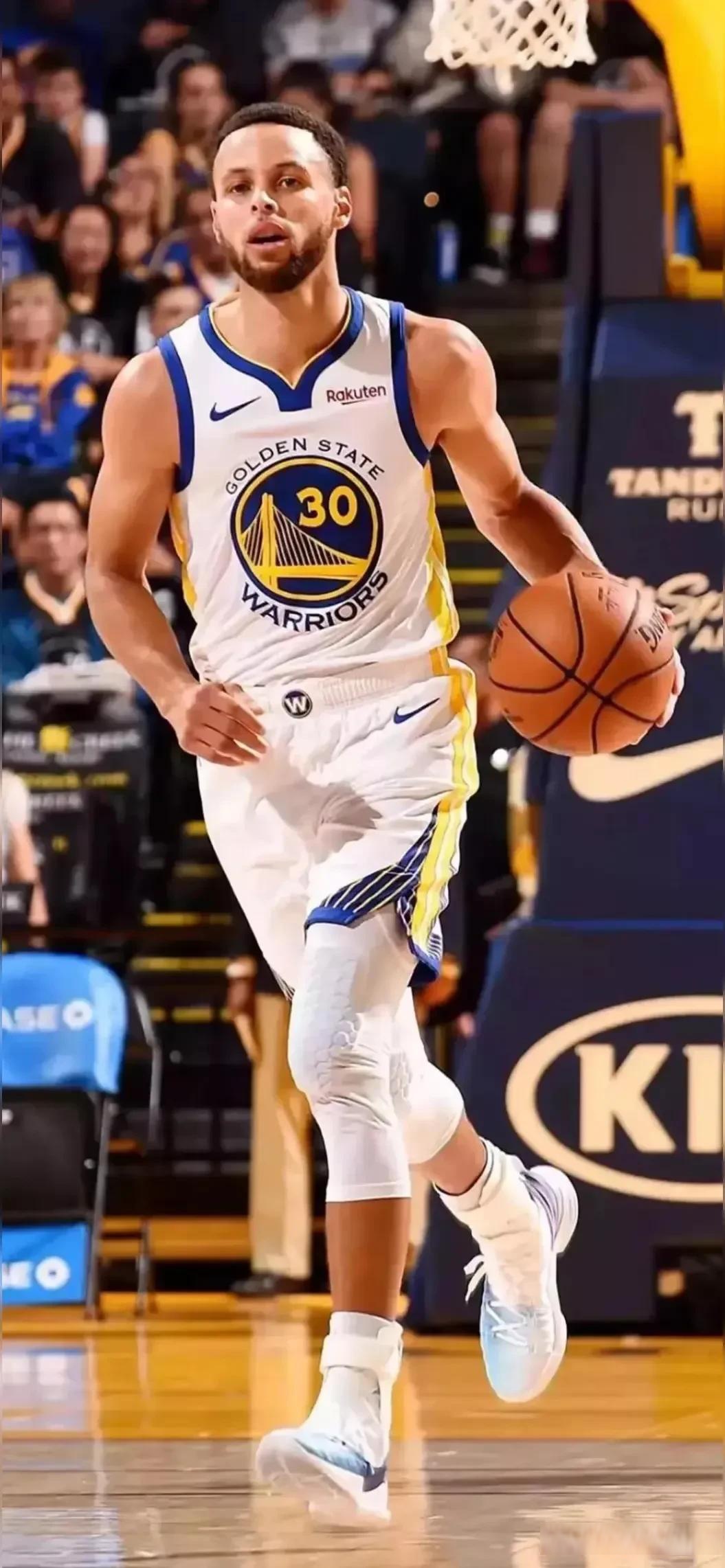 开云官网-勇士狂胜骑士，库里生涯新高发挥步入生涯巅峰的简单介绍