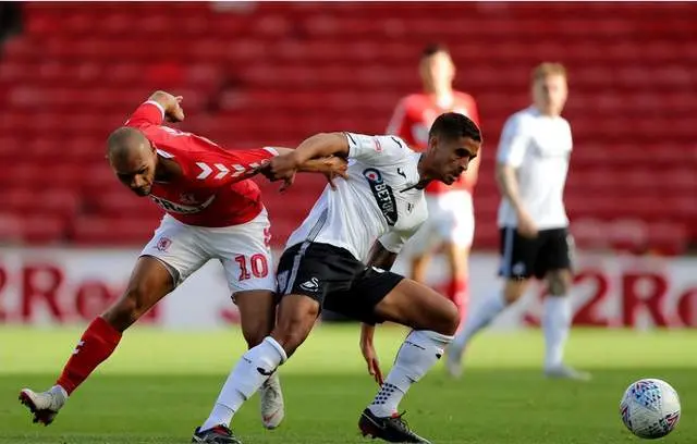 巴恩茅斯主场失利，遭遇困境