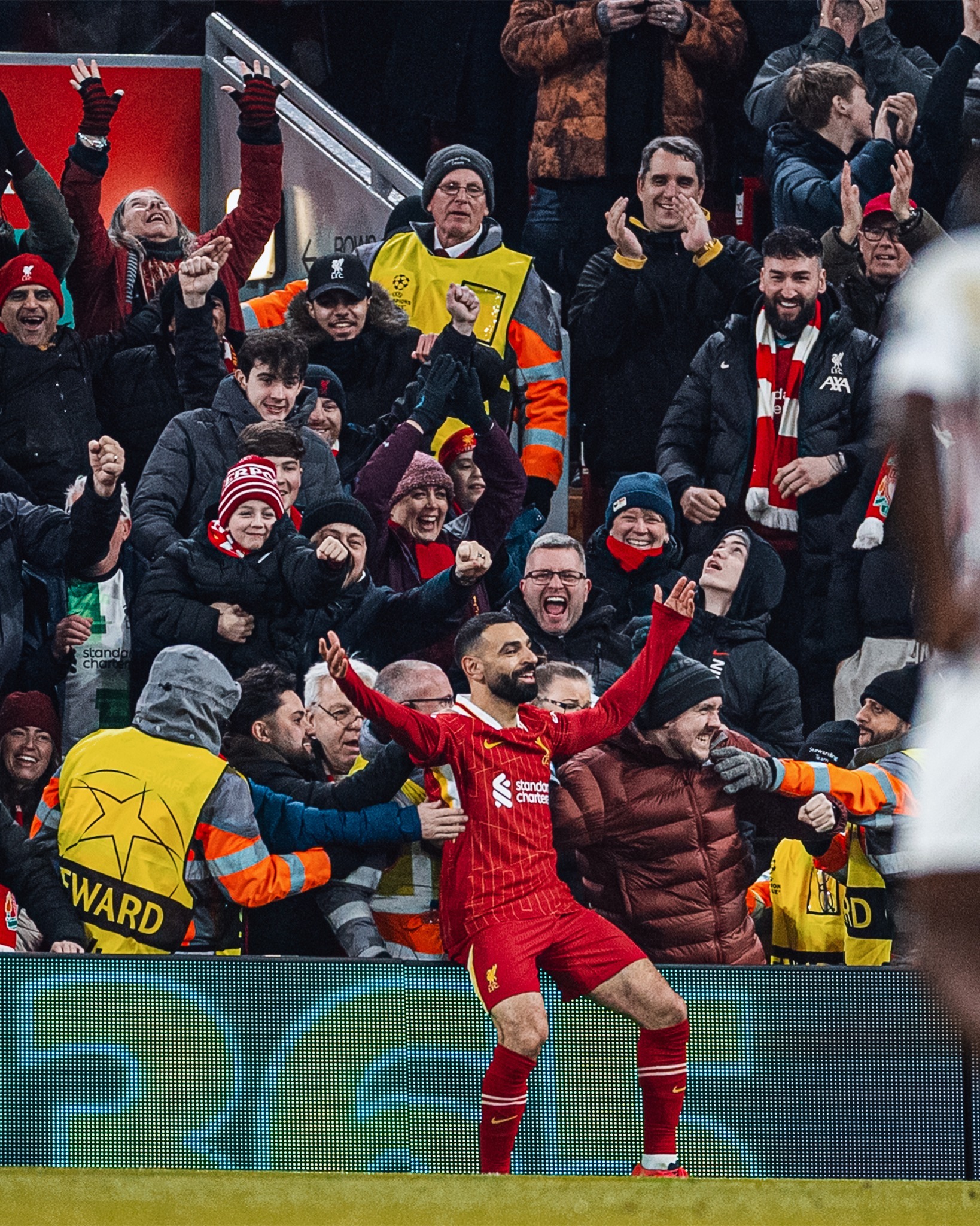 关于利物浦豪取三分,继续领跑英格兰足球联赛的信息 关于利物浦豪取三分,继续领跑英格兰足球联赛的信息