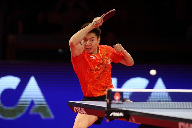 关于苦战无退：球员顽强抵抗奋勇的信息