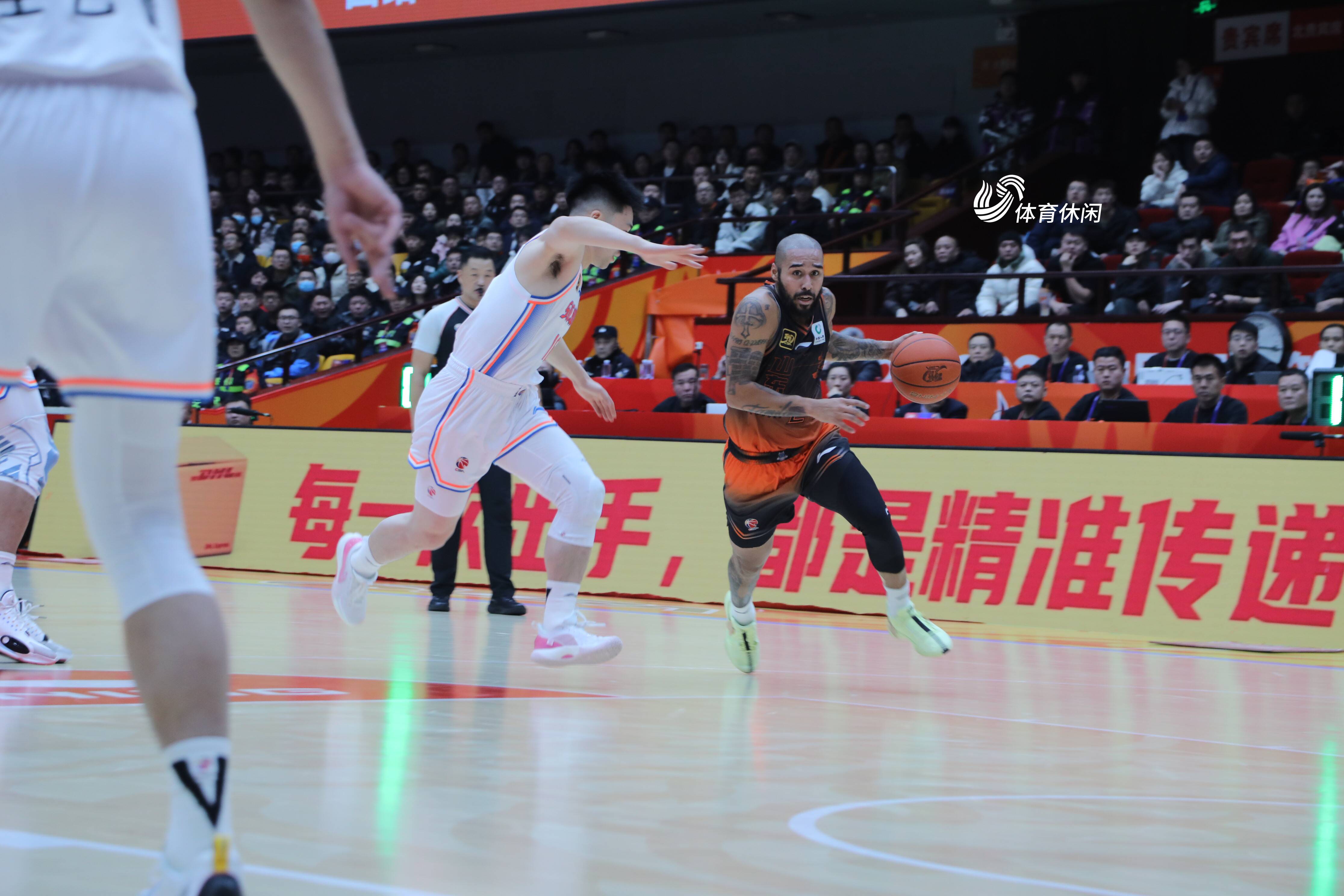 包含吉林男篮出征山东，为主场输球寻找机会的词条