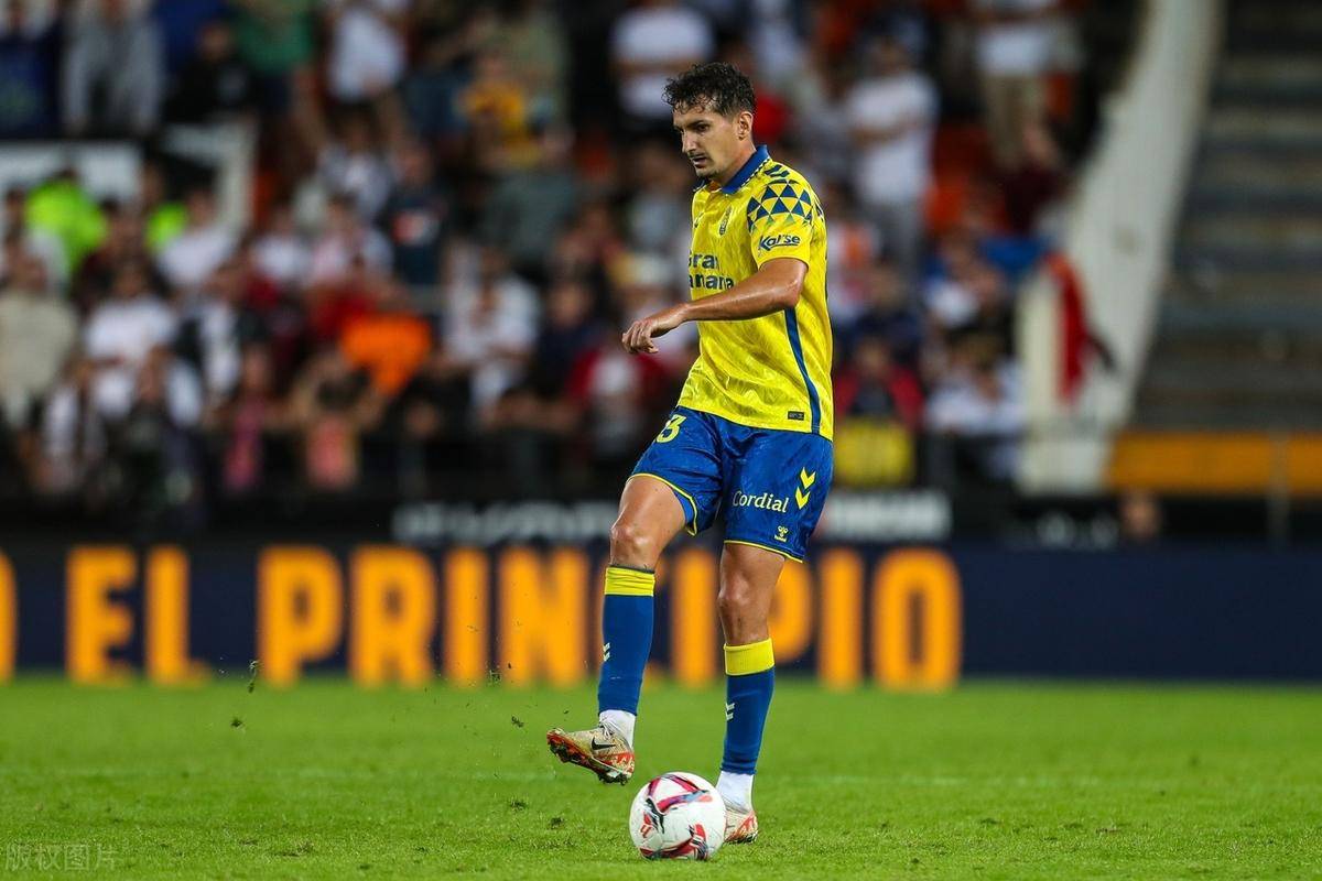 瓦伦西亚实现逆袭，主场连胜士气旺盛