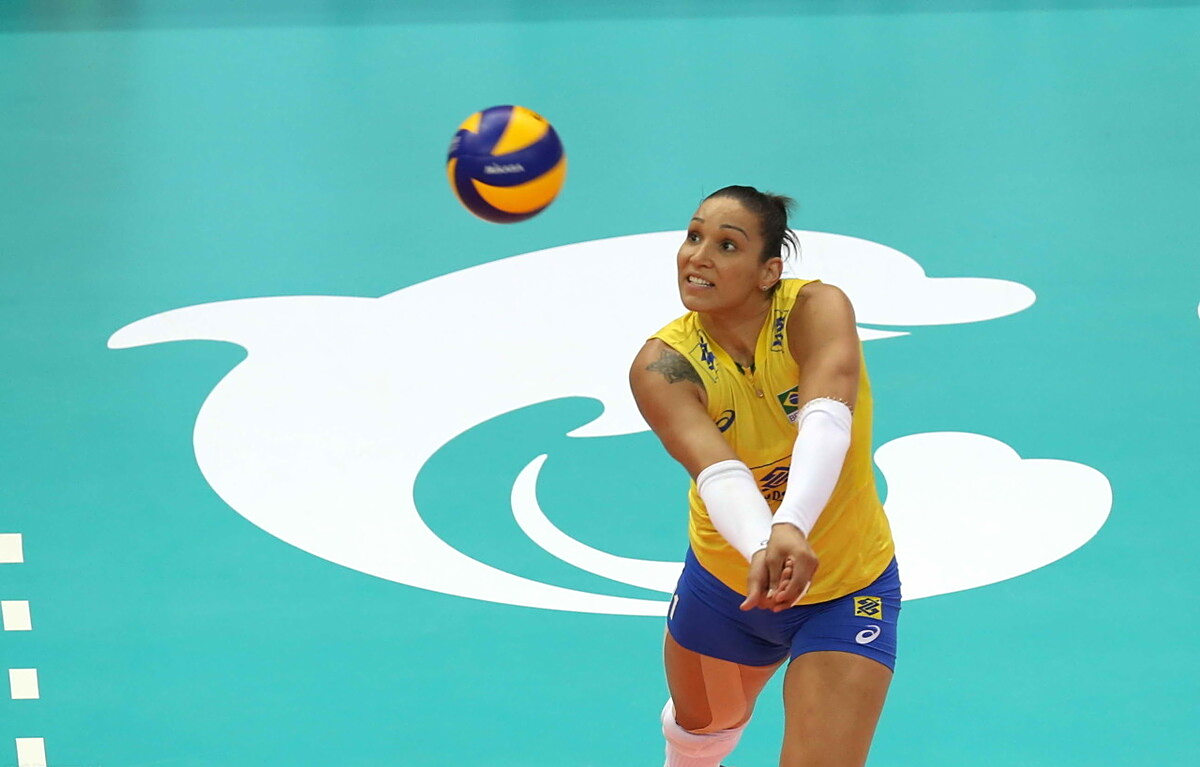 夺冠热门屡屡现身，秀出绝技