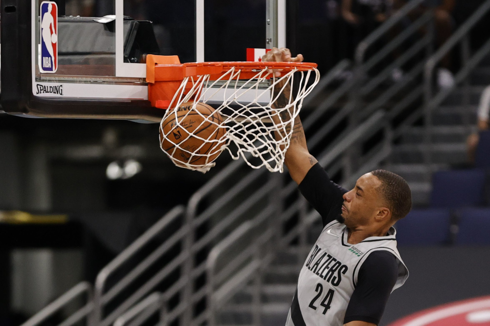 开拓者近期表现不俗，引人瞩目