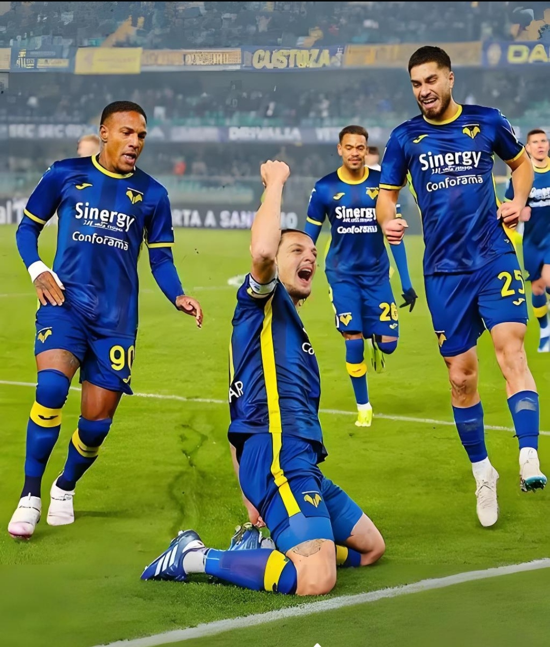 那不勒斯主场绝杀维罗纳，继续追赶前面的简单介绍